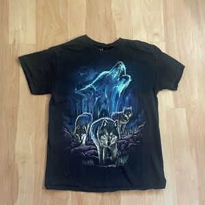 Wolf Graphic T-Shirt size M